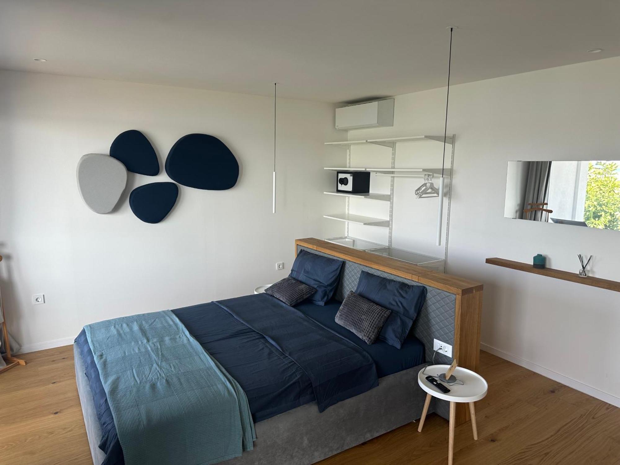 Seawave - On The Beach! Villa